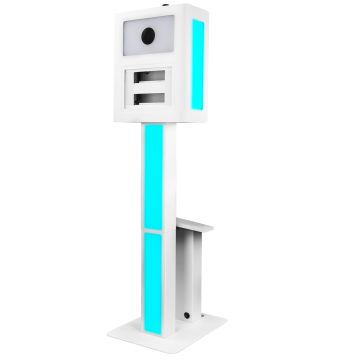 Odyssey PBP03 Majestic Photo Booth with Modeling / Strobe LED Light