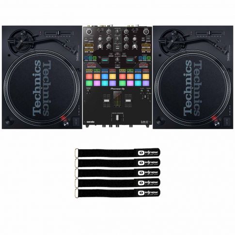 (2) Technics SL-1200MK7 Turntables with Pioneer DJ DJM-S7 Mixer
