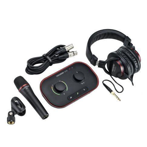 Focusrite Vocaster One Studio Essential Podcasting Kit